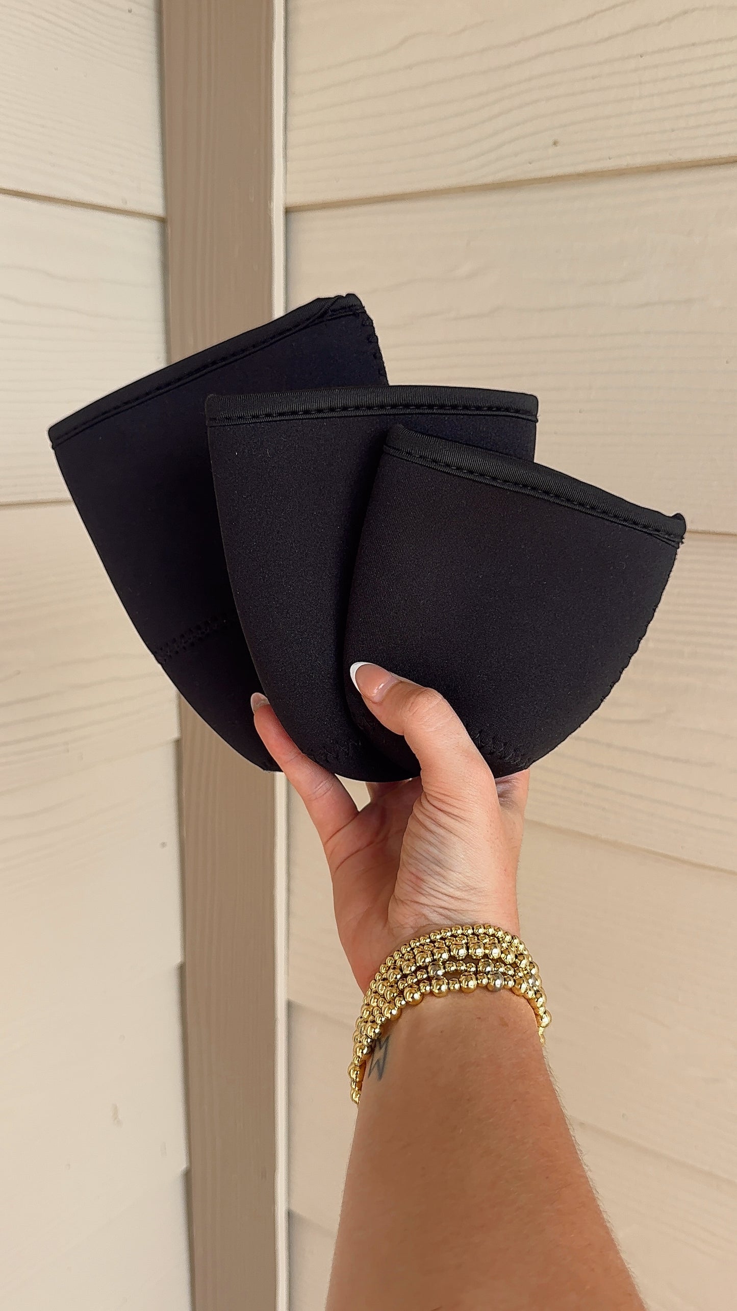 BLACK COFFEE SLEEVE