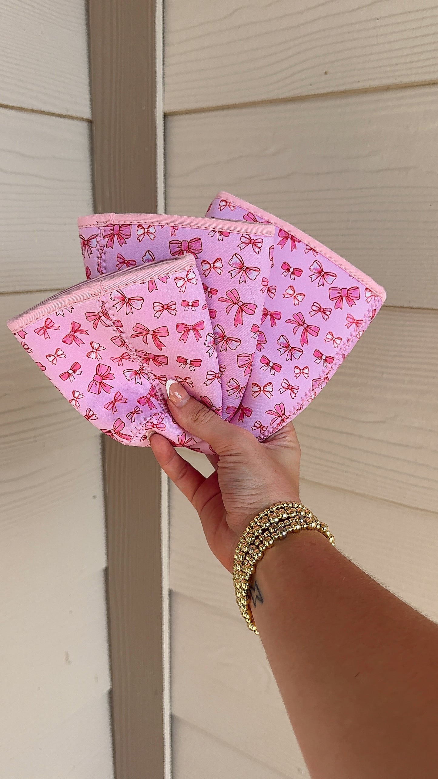 BOW COFFEE SLEEVE