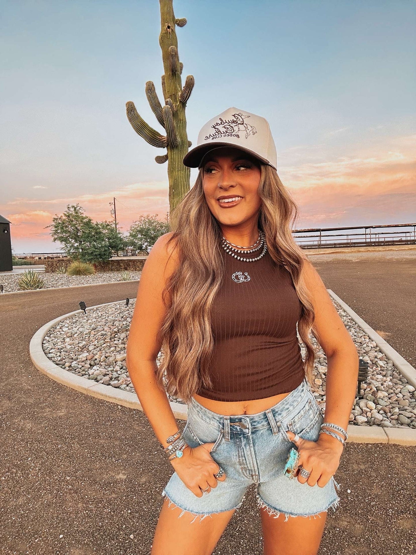 THE HORSESHOE EMBROIDERED TANK