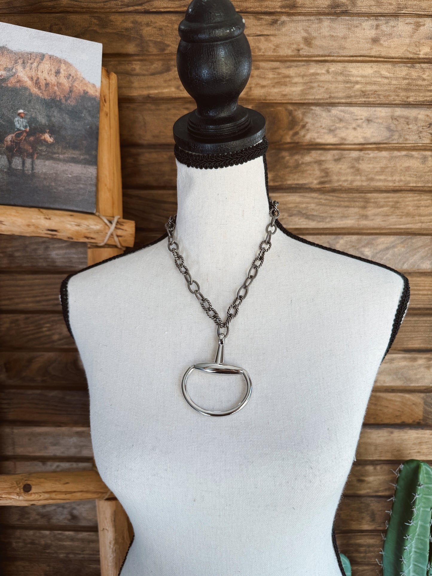 THE HALF BIT NECKLACE - SILVER