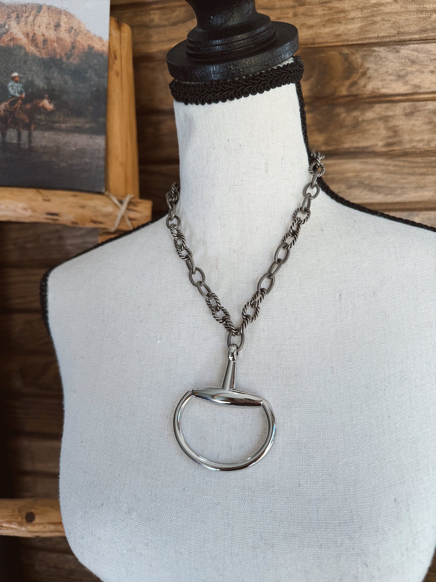 THE HALF BIT NECKLACE - SILVER
