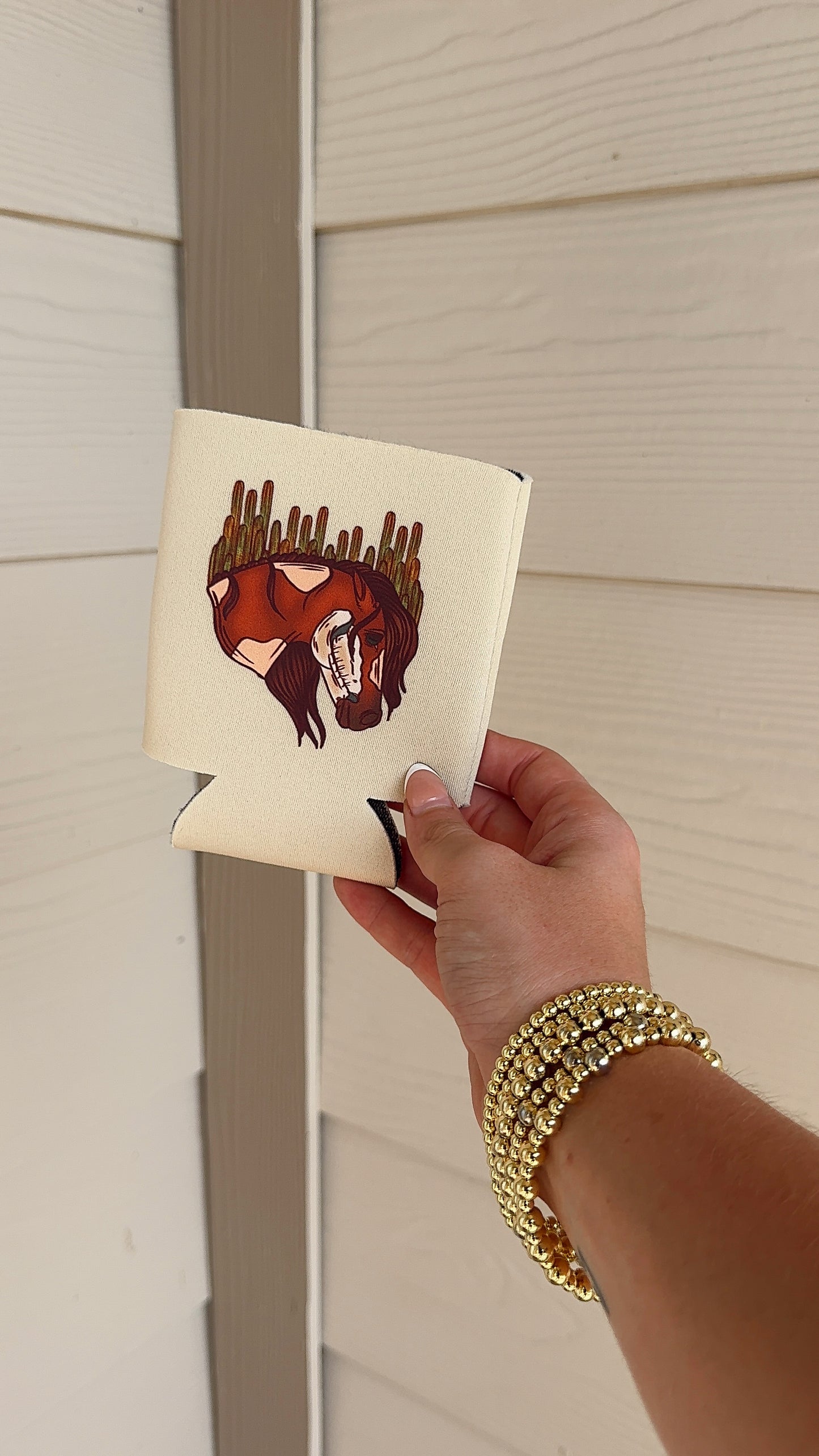 DESERT HORSE CAN KOOZIE