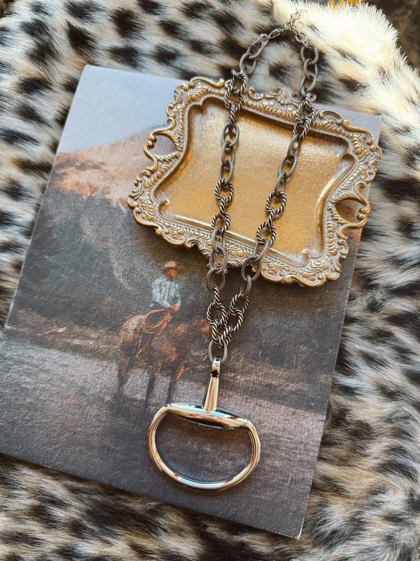 THE HALF BIT NECKLACE - SILVER