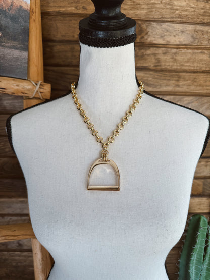 THE STIRRUP NECKLACE — GOLD