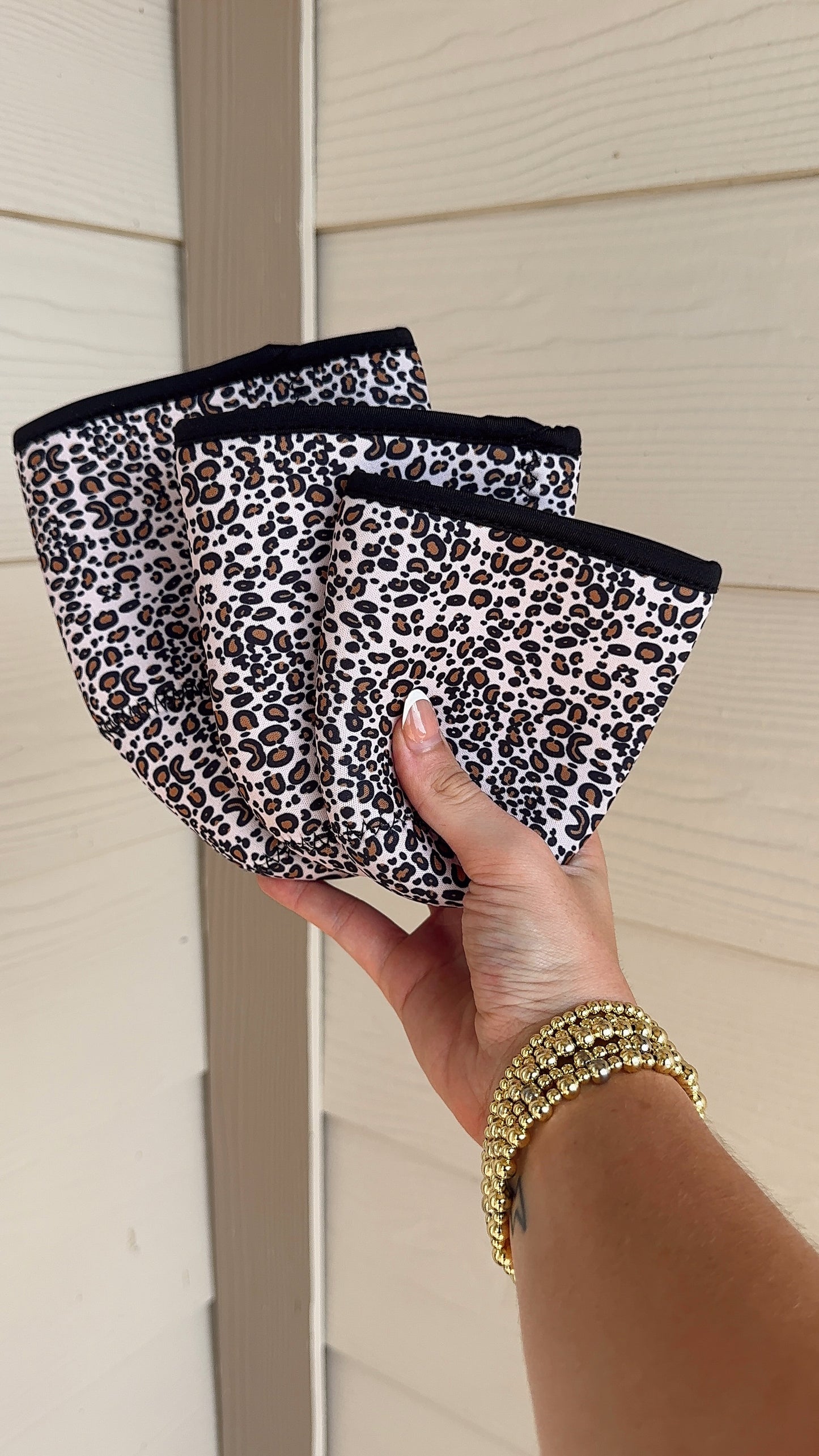 CHEETAH COFFEE SLEEVE