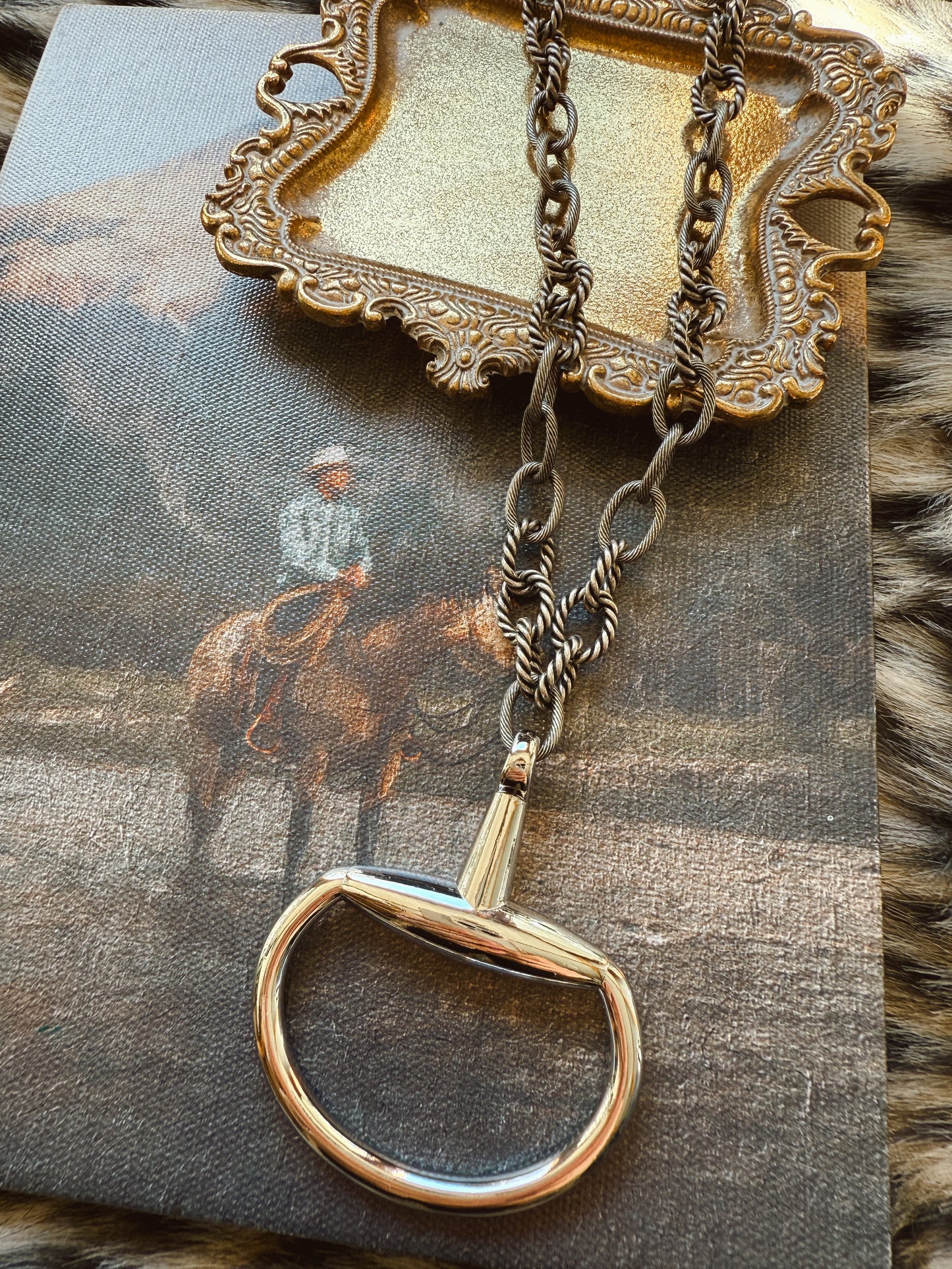 THE HALF BIT NECKLACE - SILVER